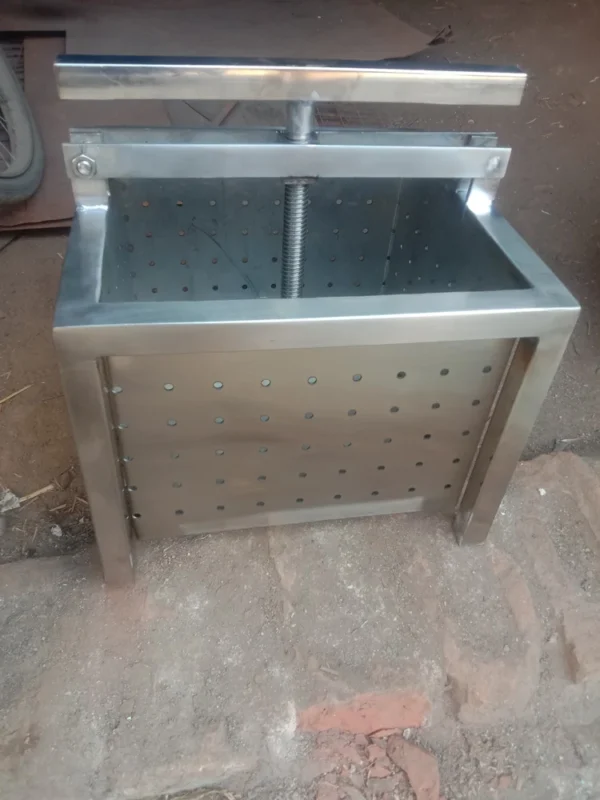 Paneer Press Machine - Image 2