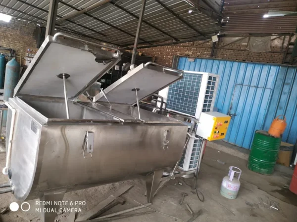 Bulk Milk Cooler - Image 2