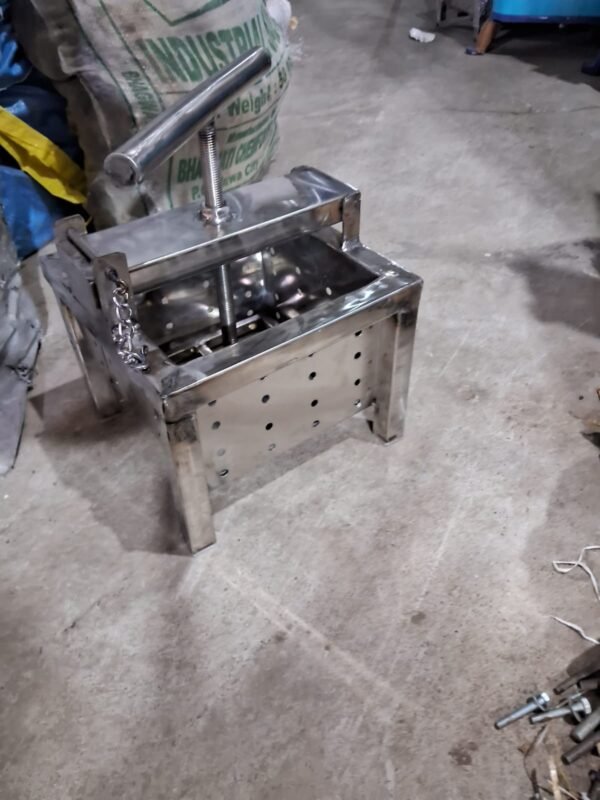 Manual paneer press machine - Image 2